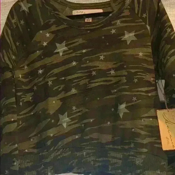 NEW Vintage Havana Camo with Stars Sweatshirt - Picture 3 of 14